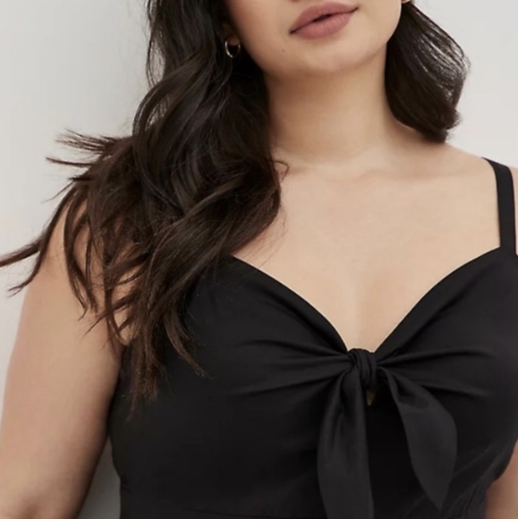 Black Poplin Tie Front Skater Dress - Picture 2 of 6